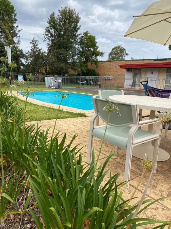 Apollo Motel Parkes Exterior foto